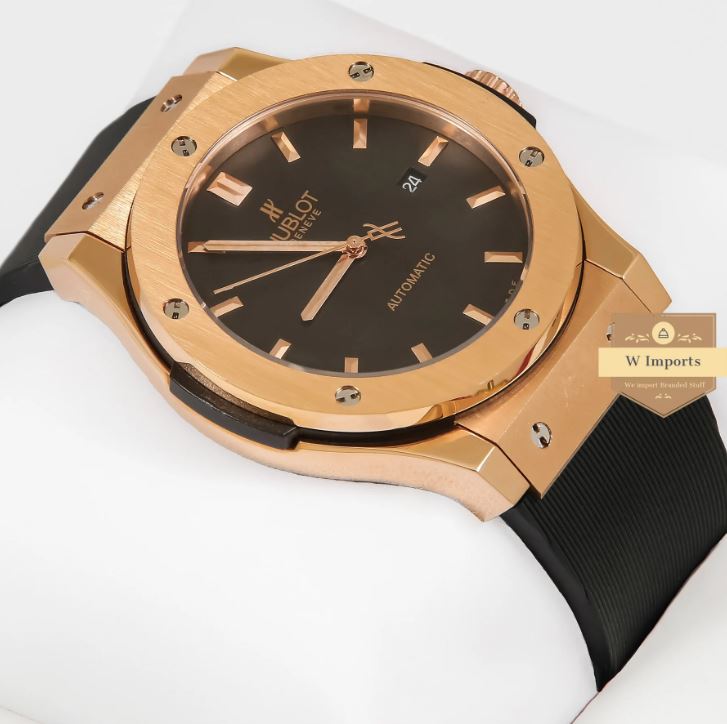 Latest Collection Rose Gold Case With Black Dial & Rubber Strap Watch (HUB LOT)
