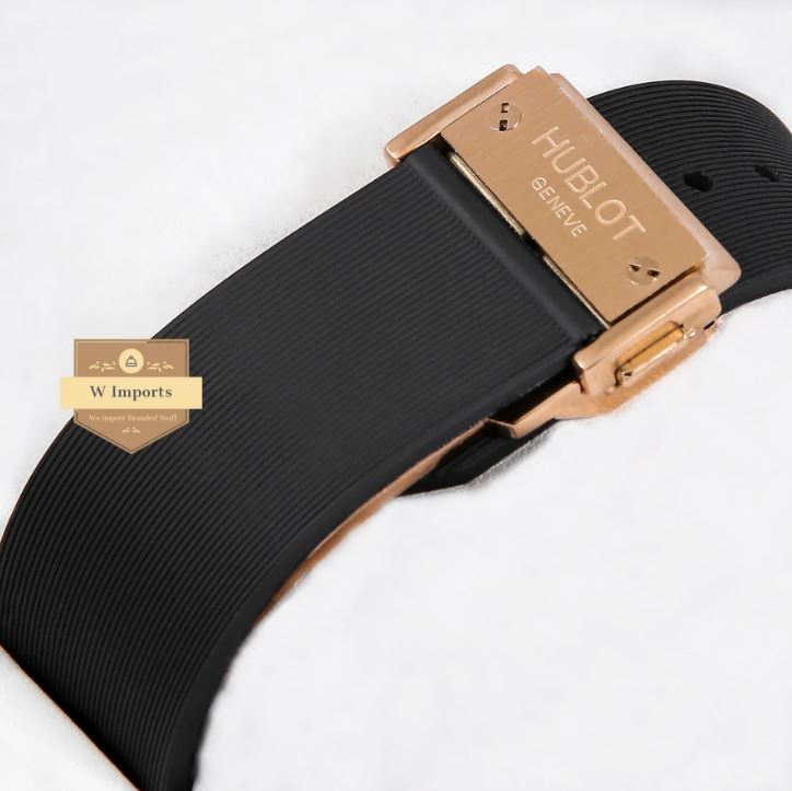 Latest Collection Rose Gold Case With Black Dial & Rubber Strap Watch (HUB LOT)