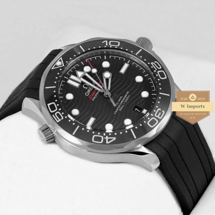 Latest Collection Silver With Black Dial Automatic Watch For Men Watch (OME GA)